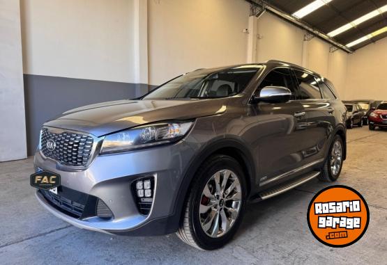 Camionetas - Kia SORENTO GTLINE 2018 Diesel 176000Km - En Venta