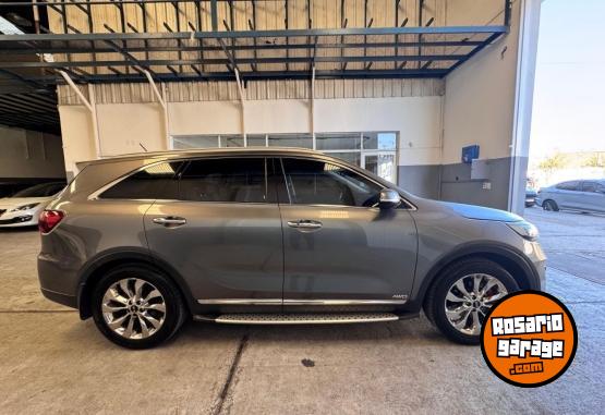 Camionetas - Kia SORENTO GTLINE 2018 Diesel 176000Km - En Venta