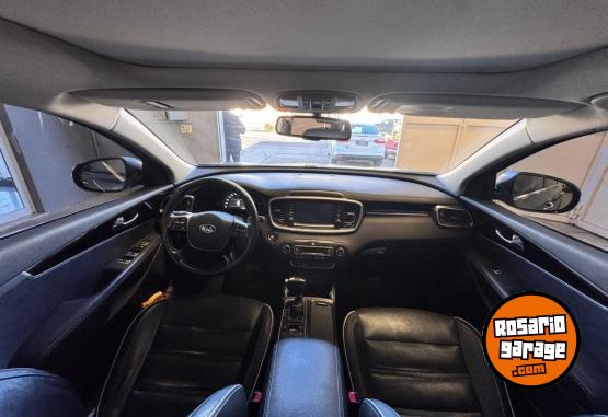 Camionetas - Kia SORENTO GTLINE 2018 Diesel 176000Km - En Venta