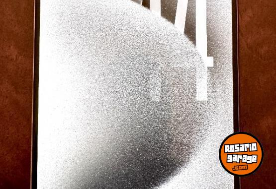 Telefona - iPhone 15 Pro Max 256 Gb 97% batera - En Venta