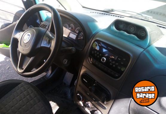 Autos - Fiat IDEA ADVENTURE 2016 Nafta 110000Km - En Venta