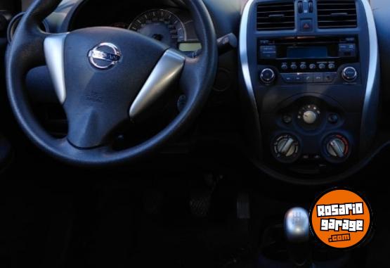 Autos - Nissan March 2017 Nafta 36013Km - En Venta