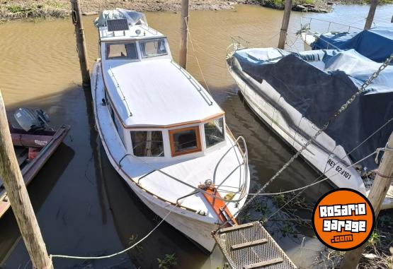 Embarcaciones - CRUCERO MADERA EN BUEN ESTADO - En Venta