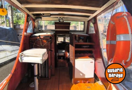 Embarcaciones - CRUCERO MADERA EN BUEN ESTADO - En Venta