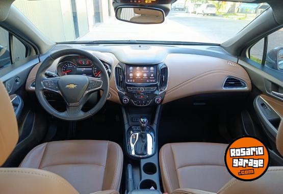 Autos - Chevrolet CRUZE PREMIER 5P 2022 Nafta 64700Km - En Venta