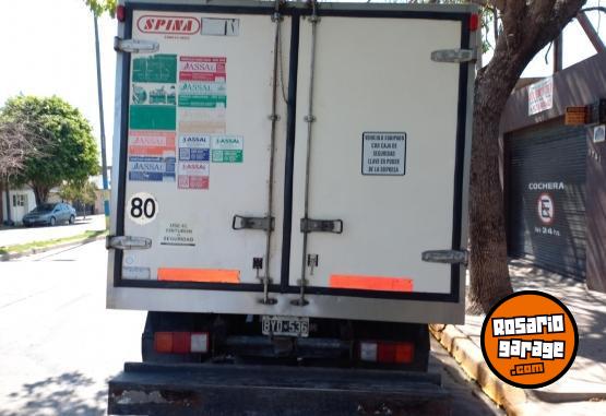 Camiones y Gras - Vendo Ford 4000 disel 1998 titular - En Venta