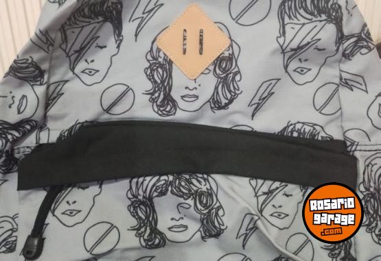 Indumentaria - Mochilas nuevas - En Venta