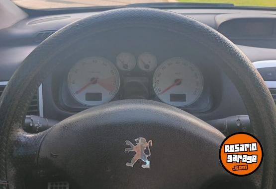 Autos - Peugeot 307 2011 GNC 250000Km - En Venta