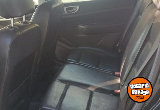 Autos - Peugeot 307 2011 GNC 250000Km - En Venta