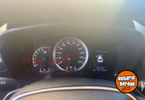 Autos - Toyota Corolla Cross 2021 Nafta 56700Km - En Venta