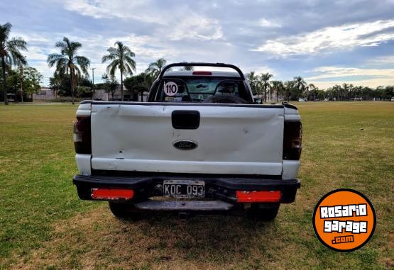 Camionetas - Ford RANGER POWER STROKE 3.0 2011 Diesel 360000Km - En Venta