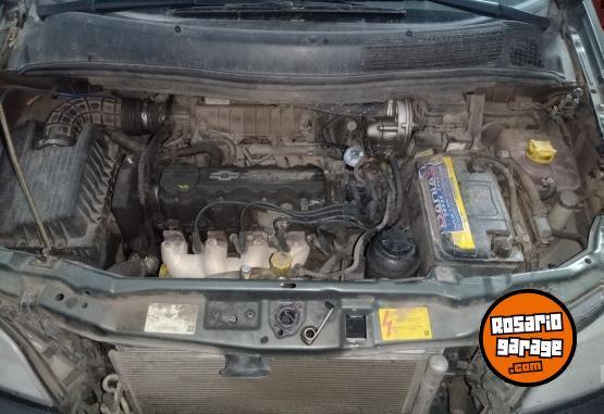 Autos - Chevrolet Zafira 2010 GNC 250000Km - En Venta