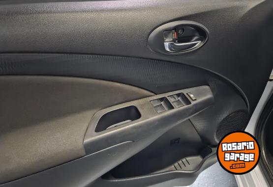 Autos - Toyota Etios xs 2015 Nafta 92000Km - En Venta