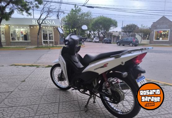 Motos - Honda CAVE 2020 Nafta 20000Km - En Venta
