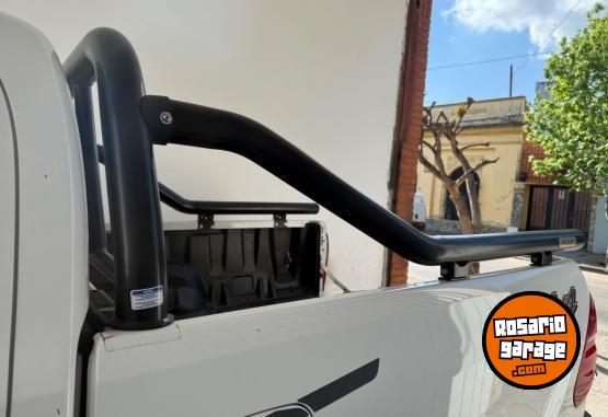 Accesorios para Autos - Barra Toyota Hilux - En Venta