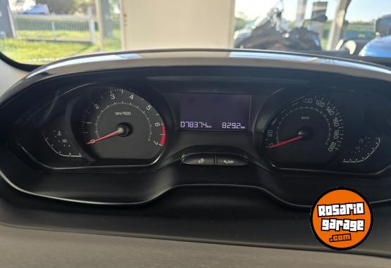 Autos - Peugeot 208 allure 2019 Nafta 78000Km - En Venta