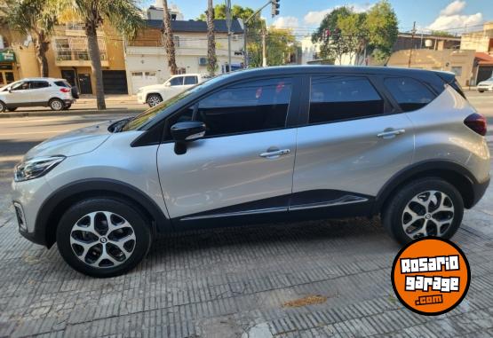 Autos - Renault Captur intens 1.6 cvt 2020 Nafta 48000Km - En Venta
