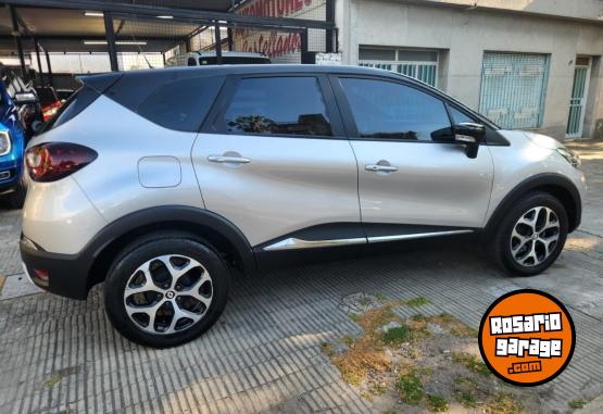 Autos - Renault Captur intens 1.6 cvt 2020 Nafta 48000Km - En Venta
