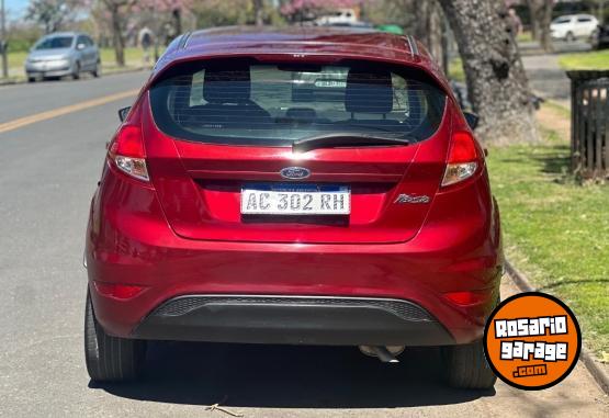 Autos - Ford Diesta 2018 Nafta 78000Km - En Venta