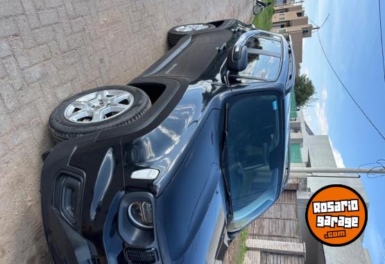 Camionetas - Jeep Renegade 2022 Nafta 74000Km - En Venta