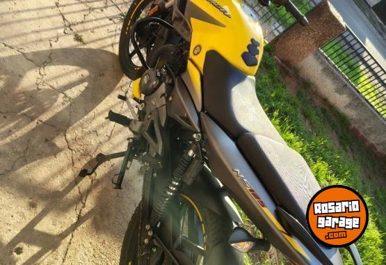 Motos - Bajaj Ns 125 2020 Nafta 23000Km - En Venta