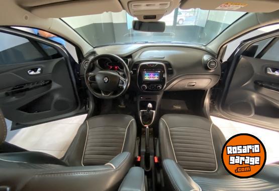 Autos - Renault Captur 2017 Nafta 90000Km - En Venta