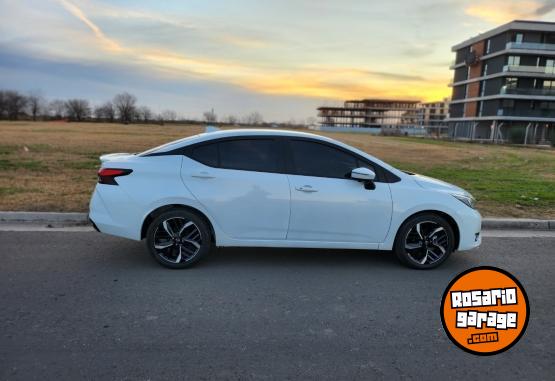 Autos - Nissan EXCLUSIVE 2023 Nafta 68000Km - En Venta