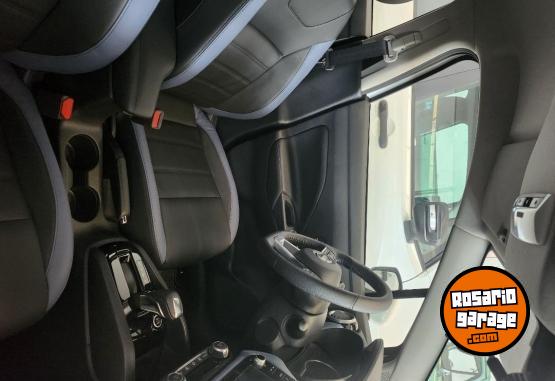 Autos - Nissan EXCLUSIVE 2023 Nafta 68000Km - En Venta