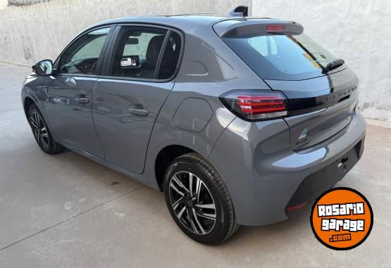 Autos - Peugeot 208 2025 Nafta 0Km - En Venta