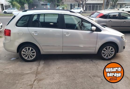 Autos - Volkswagen SURAN 1.6 HIGHLINE L/14 2013 Nafta 100500Km - En Venta