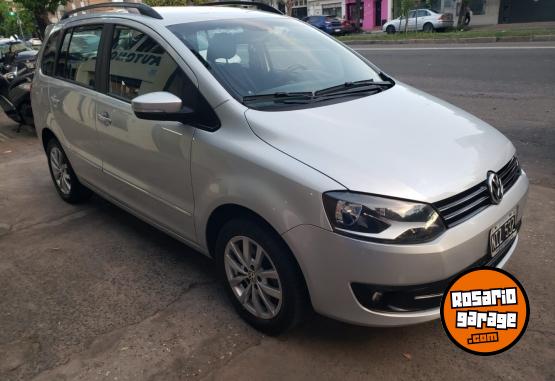 Autos - Volkswagen SURAN 1.6 HIGHLINE L/14 2013 Nafta 100500Km - En Venta