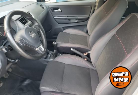 Autos - Volkswagen SURAN 1.6 HIGHLINE L/14 2013 Nafta 100500Km - En Venta