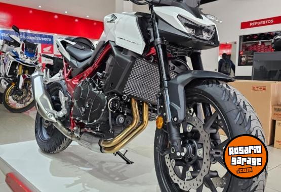 Motos - Honda CB750 Hornet 2025 Nafta 0Km - En Venta