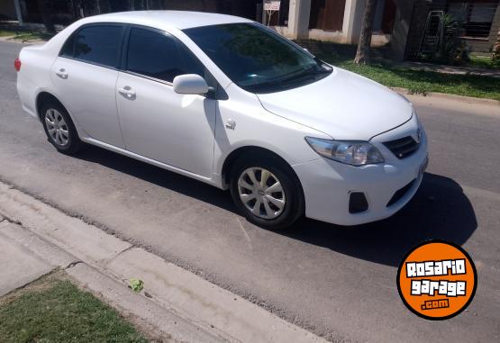 Autos - Toyota Corolla 1.8 xli m/t 2013 Nafta 111000Km - En Venta