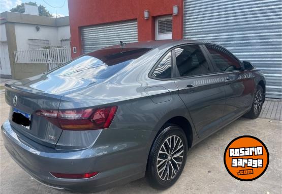 Autos - Volkswagen VENTO COMFORTLINE 1.4 T 2018 Nafta 74000Km - En Venta