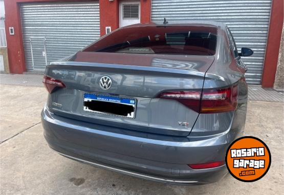 Autos - Volkswagen VENTO COMFORTLINE 1.4 T 2018 Nafta 74000Km - En Venta