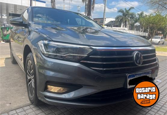 Autos - Volkswagen VENTO COMFORTLINE 1.4 T 2018 Nafta 74000Km - En Venta