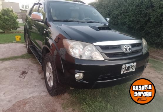 Camionetas - Toyota Sw4 AT 2007 Diesel 257000Km - En Venta