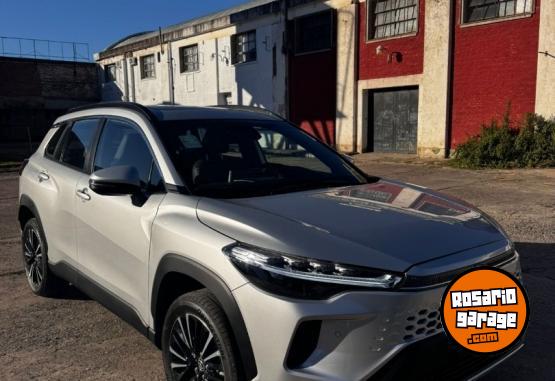 Camionetas - Toyota Corolla Cross 2025 Nafta 0Km - En Venta