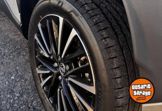 Camionetas - Toyota Corolla Cross 2025 Nafta 0Km - En Venta