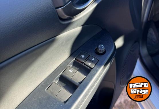 Camionetas - Toyota Corolla Cross 2025 Nafta 0Km - En Venta