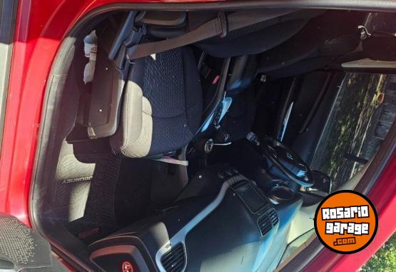 Camionetas - Dodge Journey sxt 2013 Nafta 62000Km - En Venta