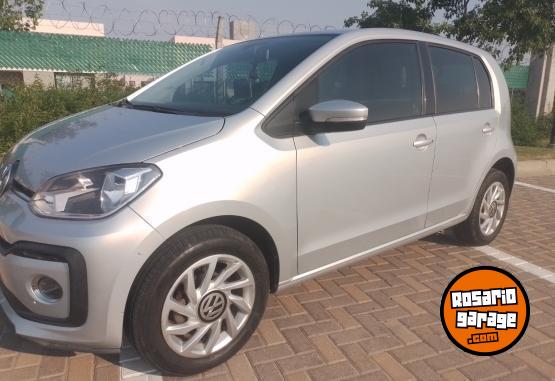 Autos - Volkswagen Up high 2019 Nafta 85000Km - En Venta