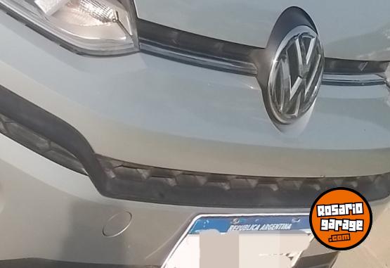 Autos - Volkswagen Up high 2019 Nafta 85000Km - En Venta