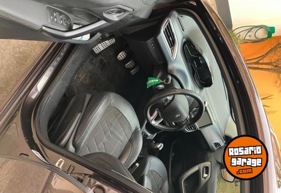 Autos - Peugeot 208 2015 Nafta 85000Km - En Venta
