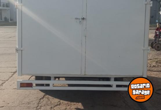 Camiones y Grúas - trailer para 3000 kl - En Venta