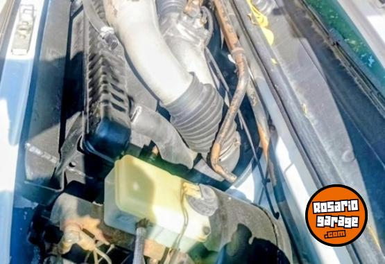 Camiones y Grúas - Mercedes Benz 710 Plus - En Venta