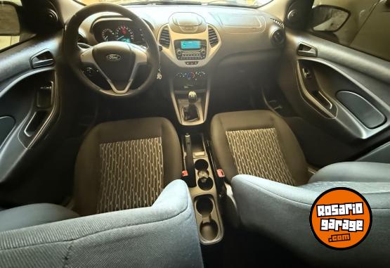 Autos - Ford kA 2020 Nafta 80000Km - En Venta