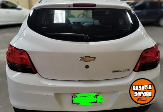Autos - Chevrolet Onix LTZ 2014 Nafta 131000Km - En Venta