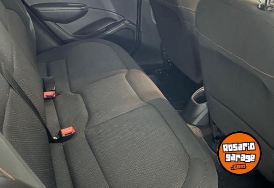 Autos - Chevrolet Onix LTZ 2014 Nafta 131000Km - En Venta